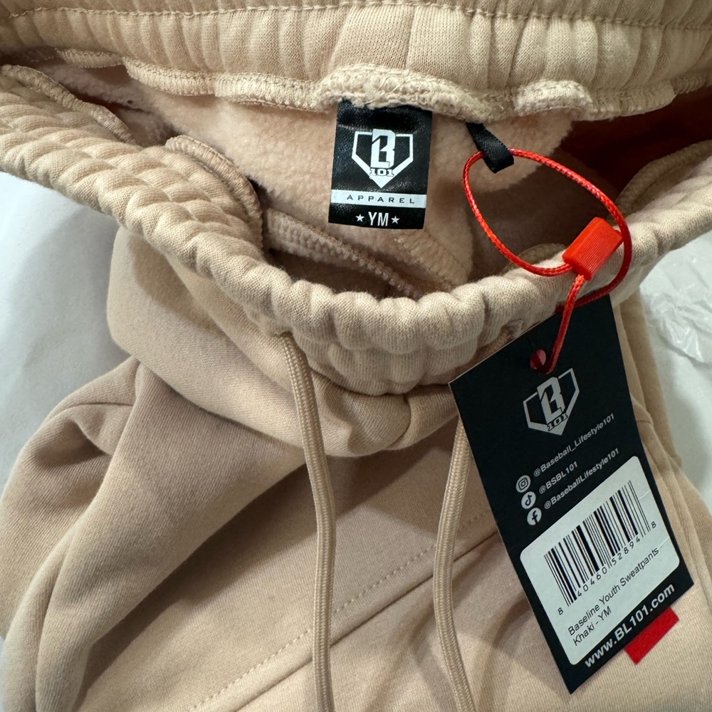 Baseball Lifestyle 101 Beige boys sweatpants new with tags!